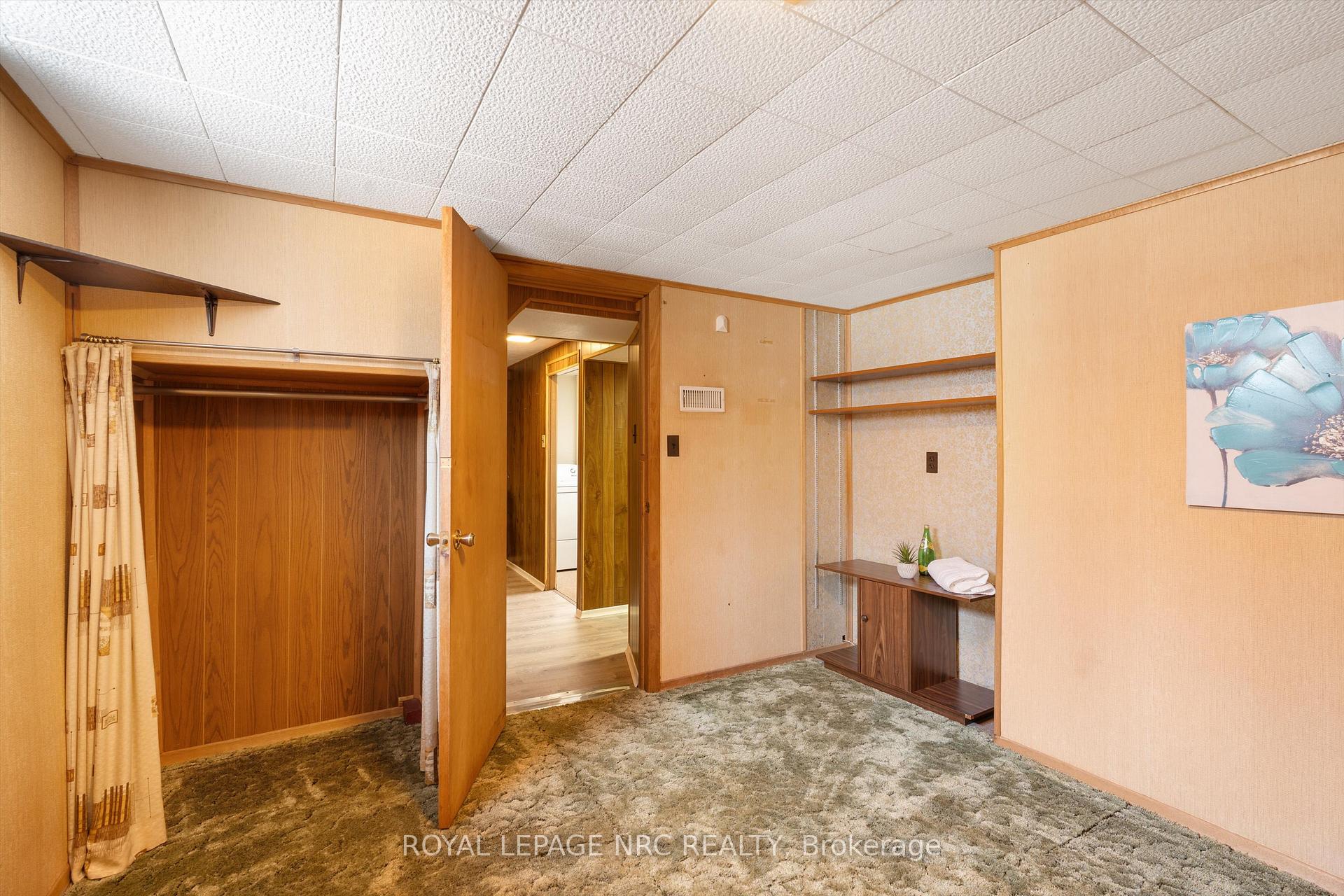 Photo 3 of 47 Parnell Road, St. Catharines, Vine/Linwell — HOMEH