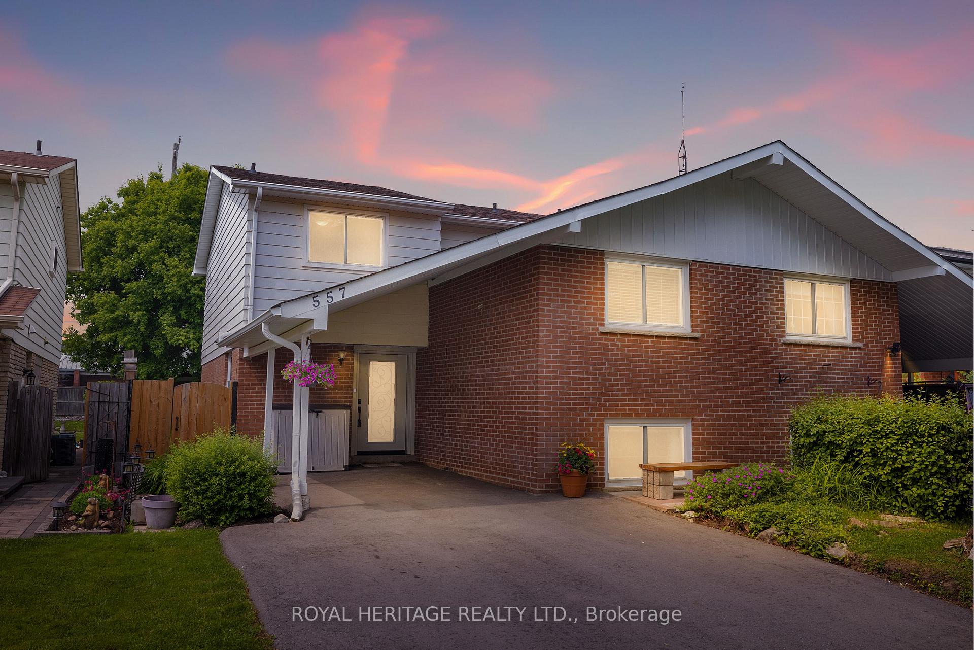 Photo 1 of 557 Berwick Crescent, Oshawa, McLaughlin — HOMEH