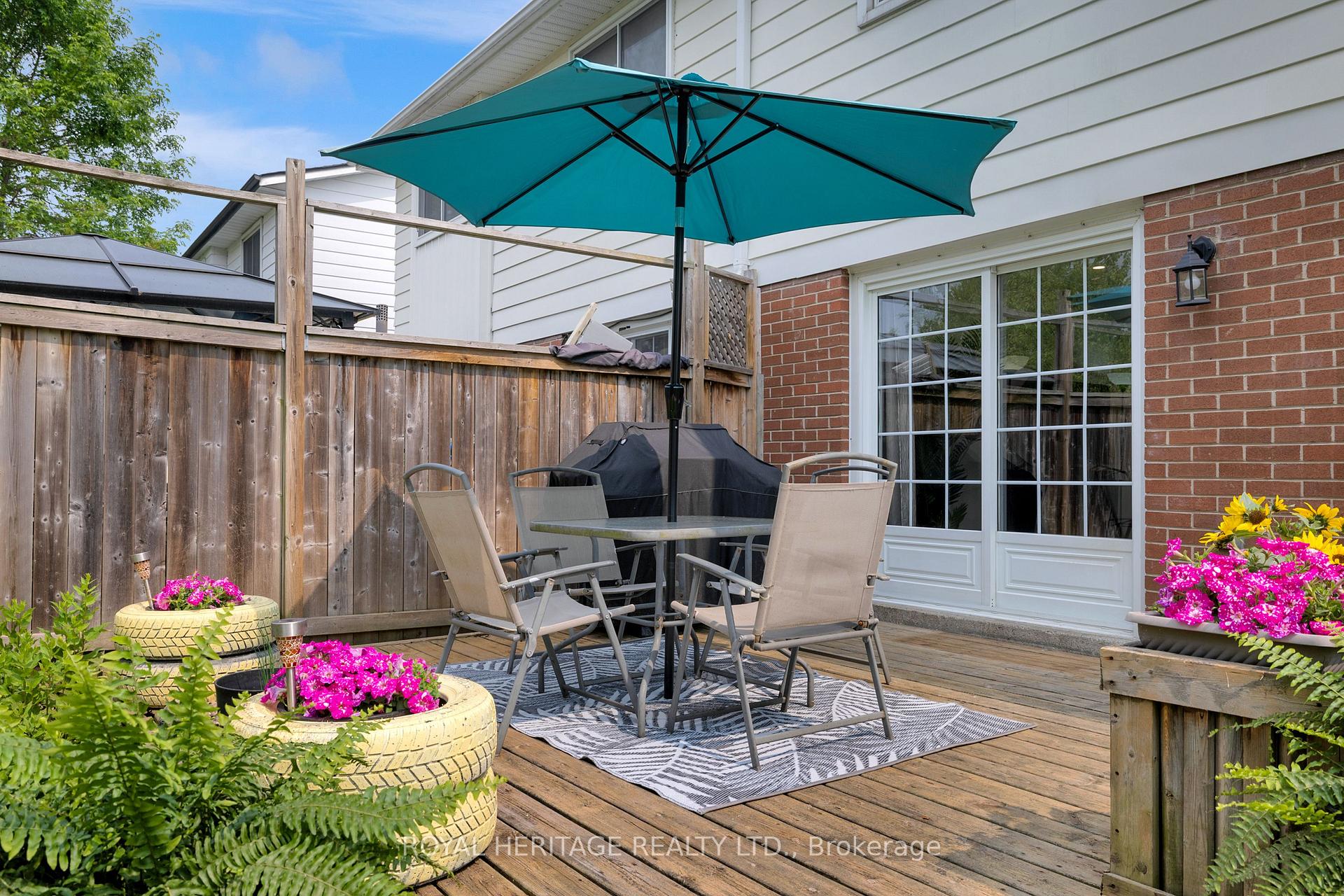 Photo 34 of 557 Berwick Crescent, Oshawa, McLaughlin — HOMEH