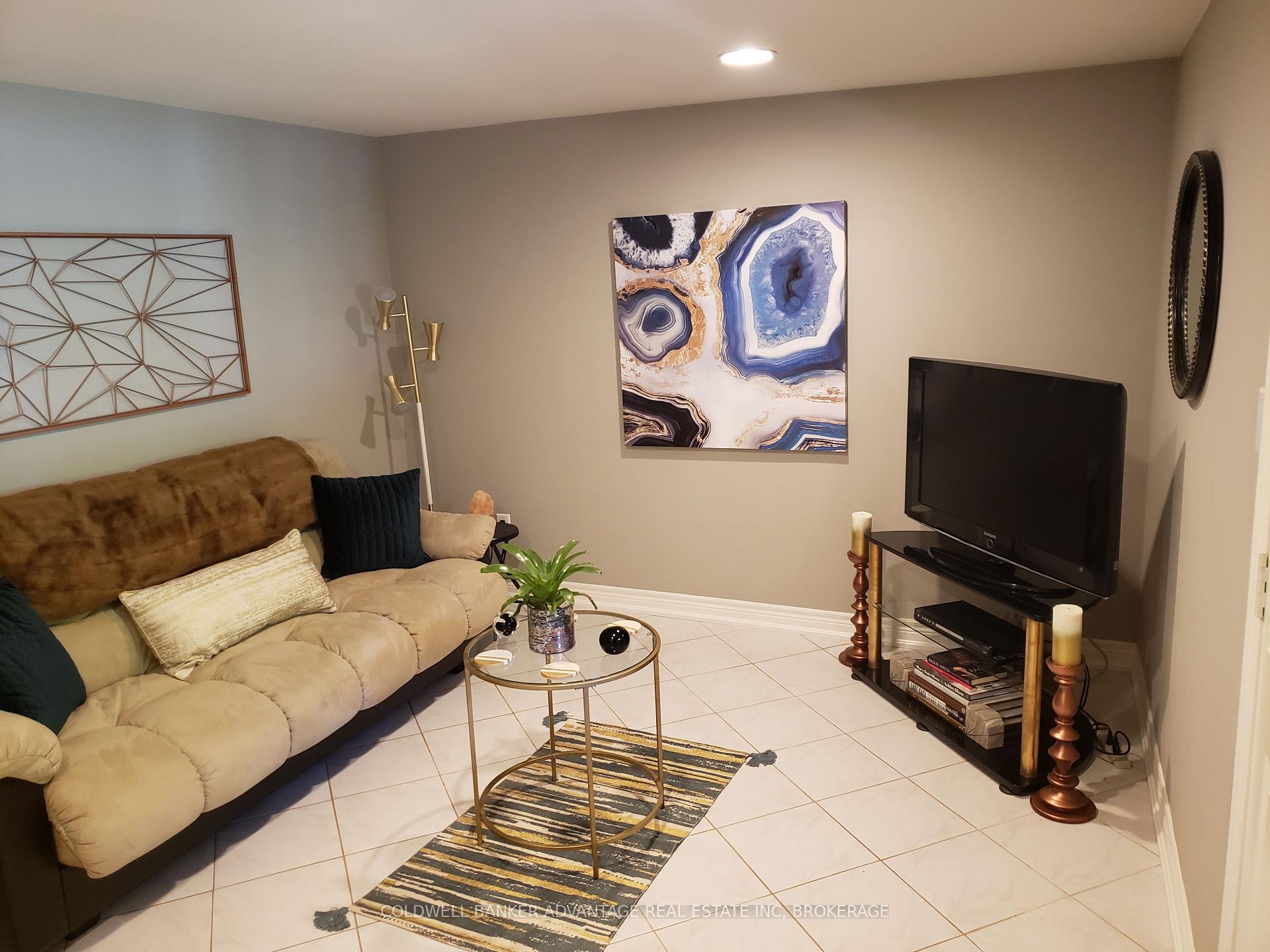Photo 48 of 22 Vinemount Drive, Pelham, Fonthill — HOMEH
