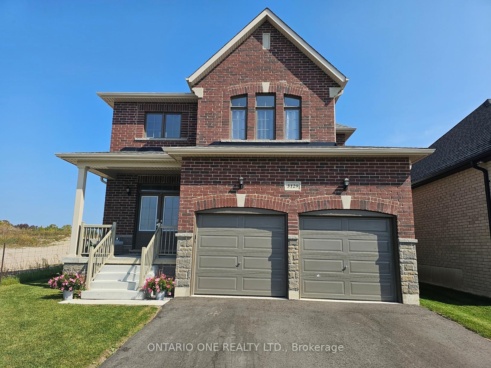 Photo 2 of 3129 Orion Boulevard, Orillia — HOMEH