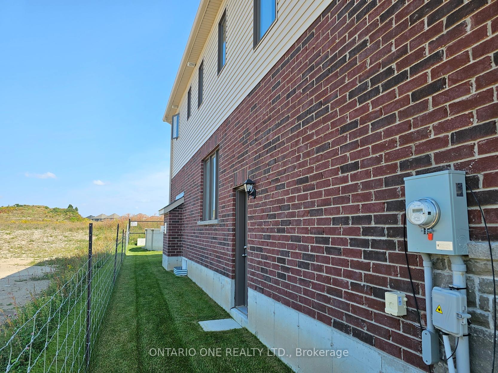 Photo 13 of 3129 Orion Boulevard, Orillia — HOMEH