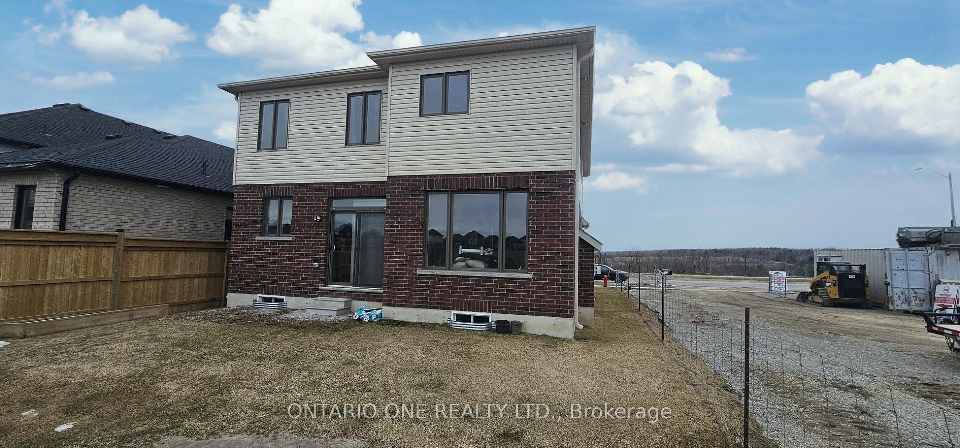 Photo 20 of 3129 Orion Boulevard, Orillia — HOMEH
