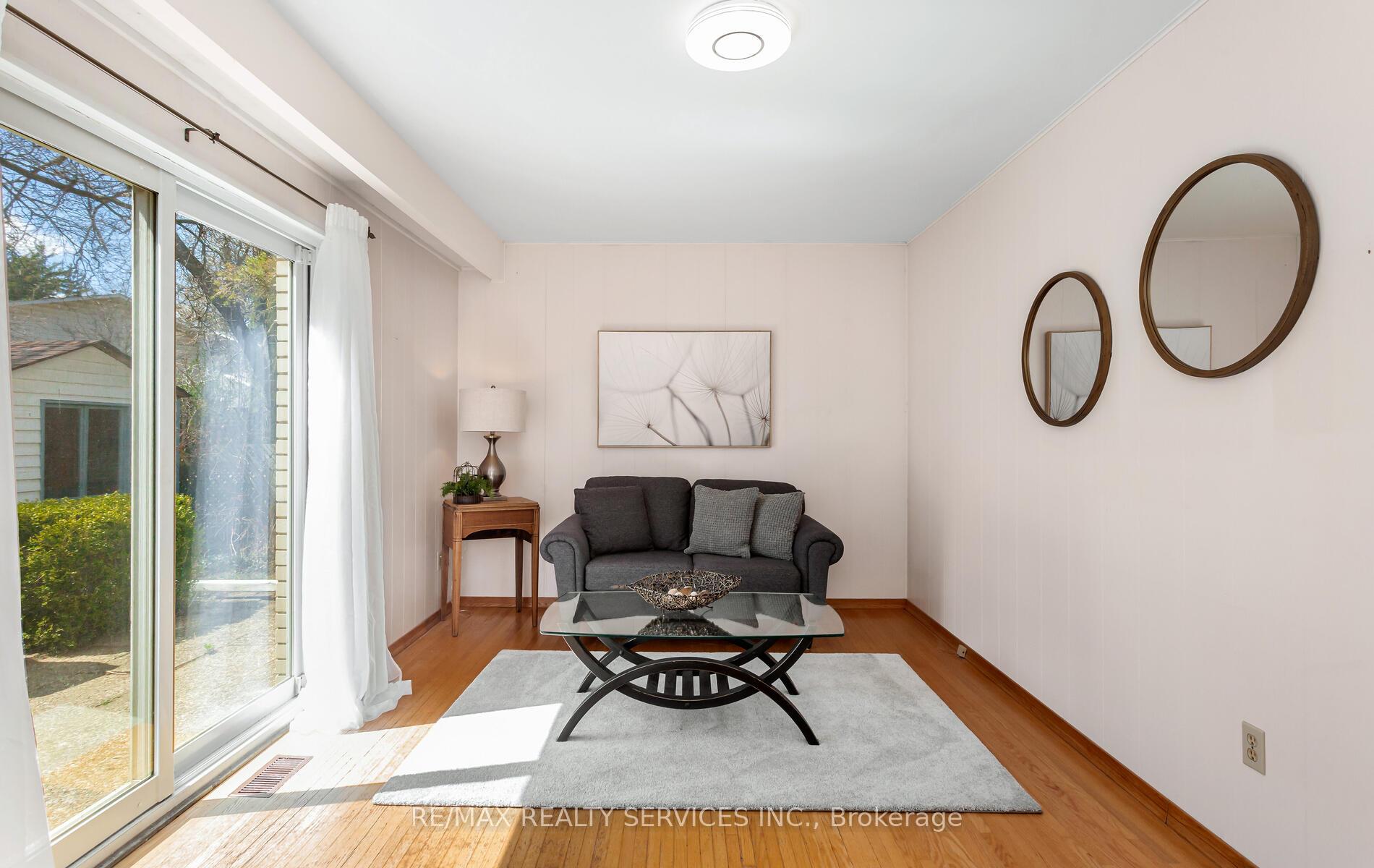 Photo 20 of 4 Richmond Drive, Brampton, Brampton East — HOMEH