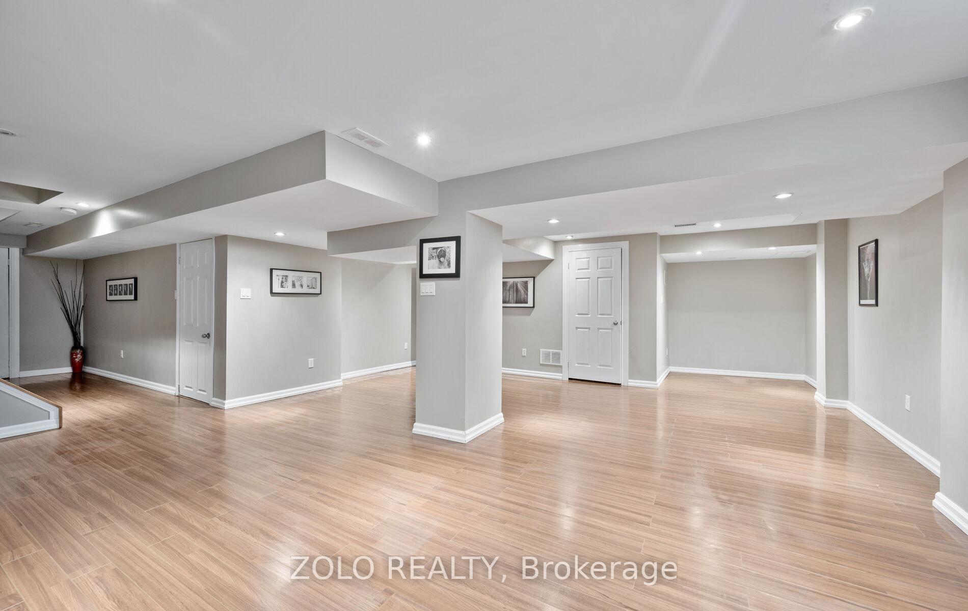 Photo 40 of 13 Putnam Drive, Brampton, Fletcher's Meadow — HOMEH