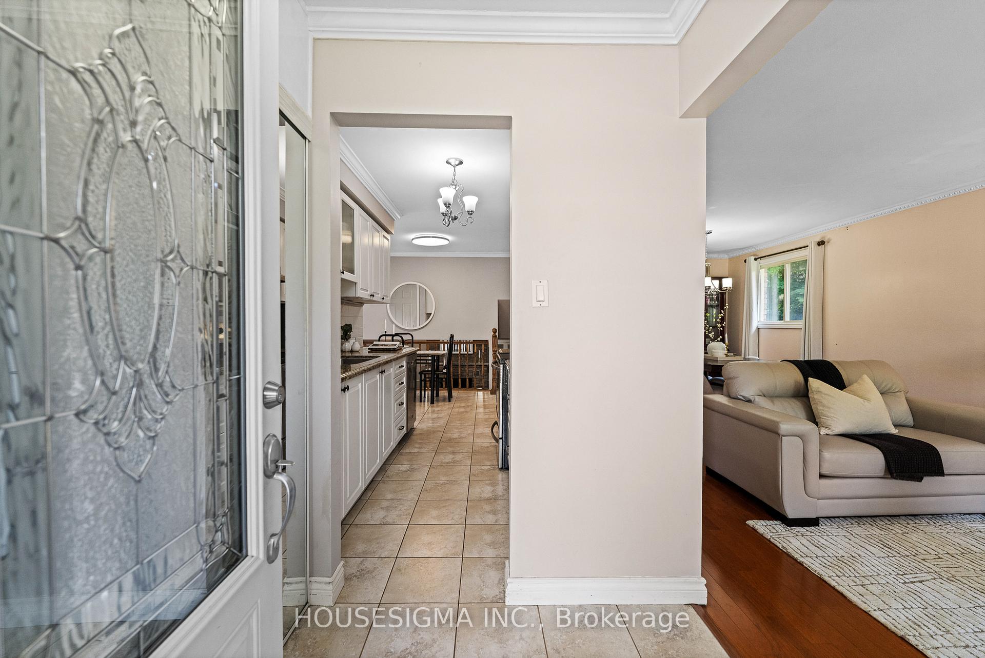 Photo 18 of 73 Athenia Drive, Hamilton, Stoney Creek Mountain — HOMEH