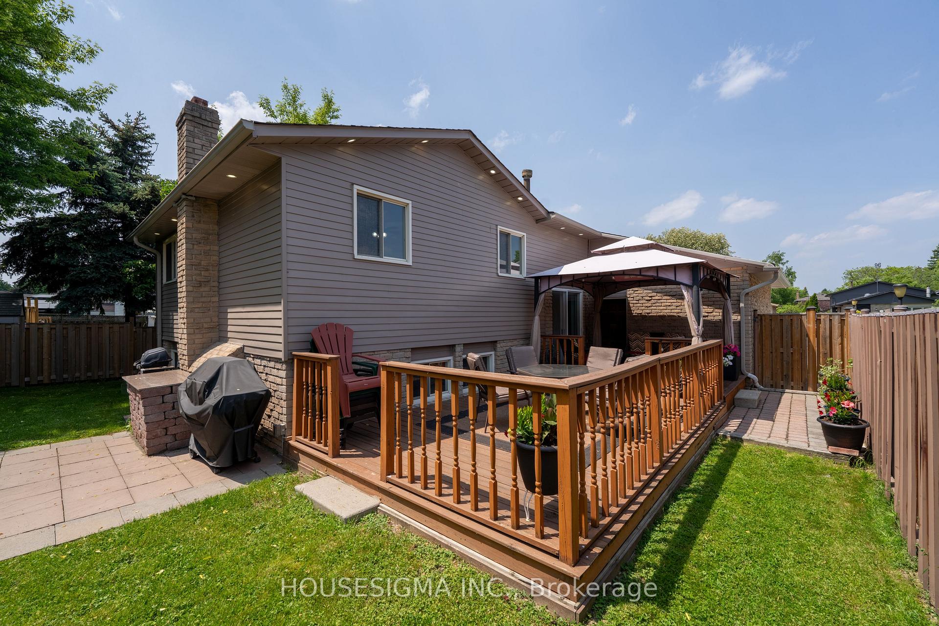 Photo 40 of 73 Athenia Drive, Hamilton, Stoney Creek Mountain — HOMEH