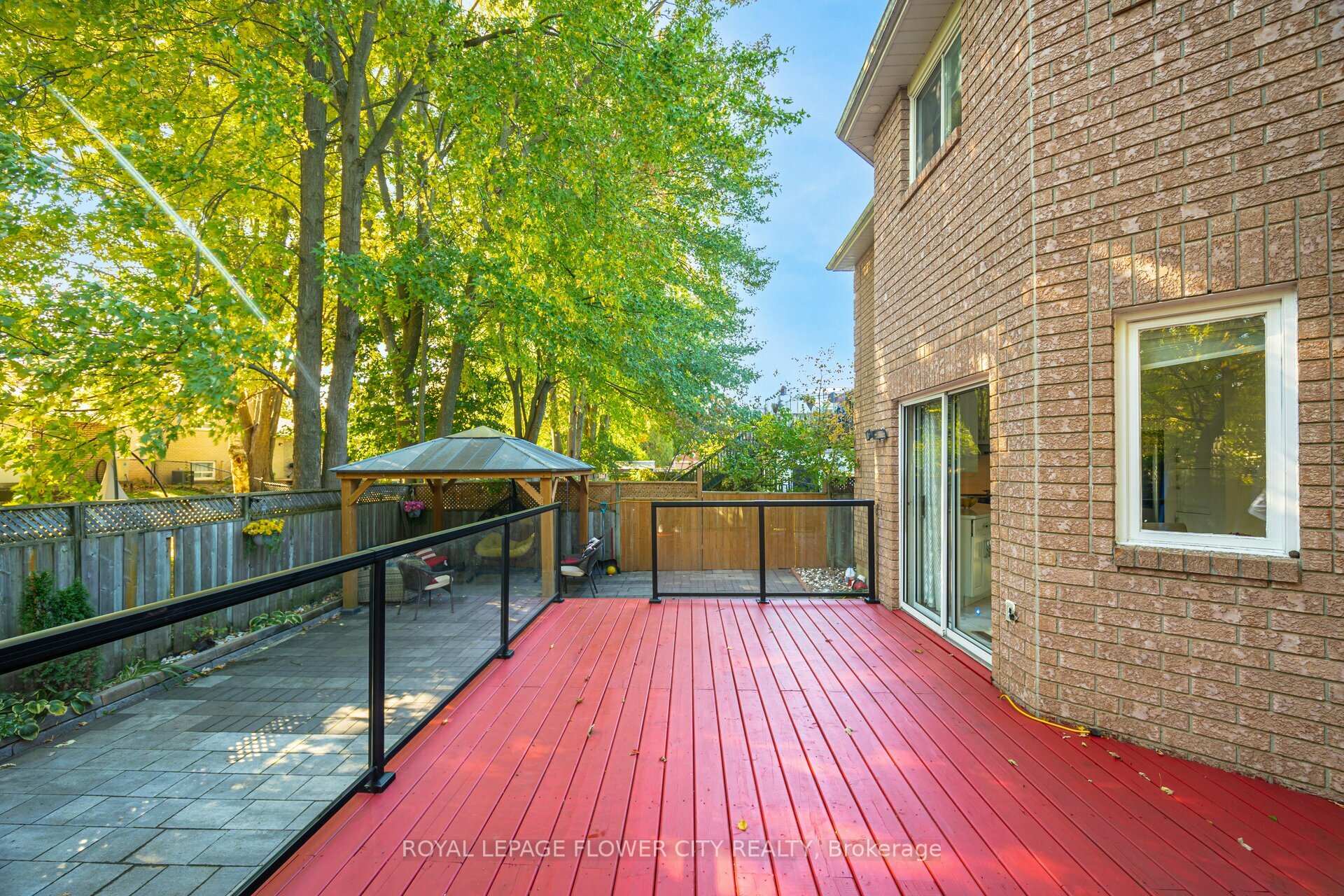 Photo 42 of 35 Jones Drive, Barrie, Grove East — HOMEH