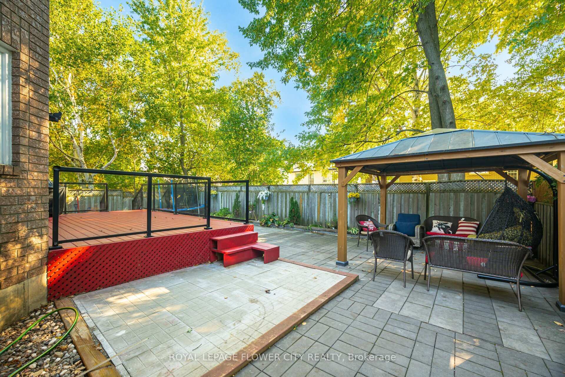 Photo 29 of 35 Jones Drive, Barrie, Grove East — HOMEH