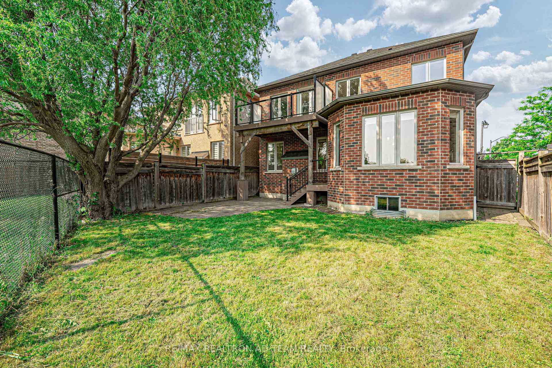 Photo 26 of 39 Beverton Crescent, Ajax, Northwest Ajax — HOMEH