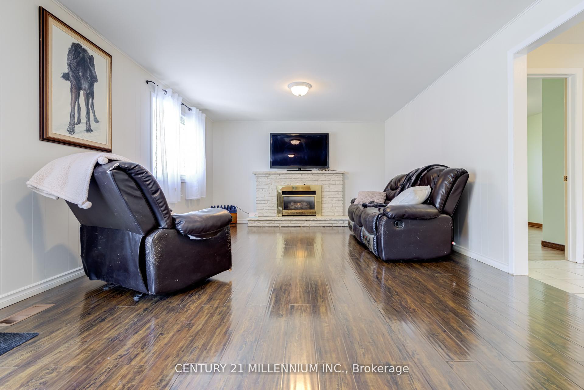 Photo 16 of 12 Parkend Avenue, Brampton, Brampton South — HOMEH