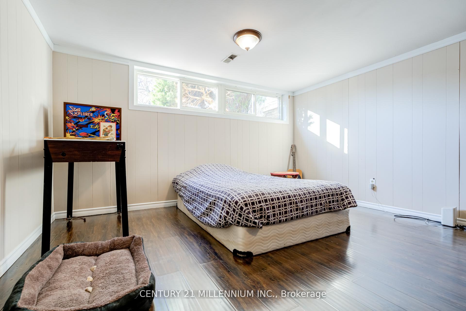 Photo 37 of 12 Parkend Avenue, Brampton, Brampton South — HOMEH