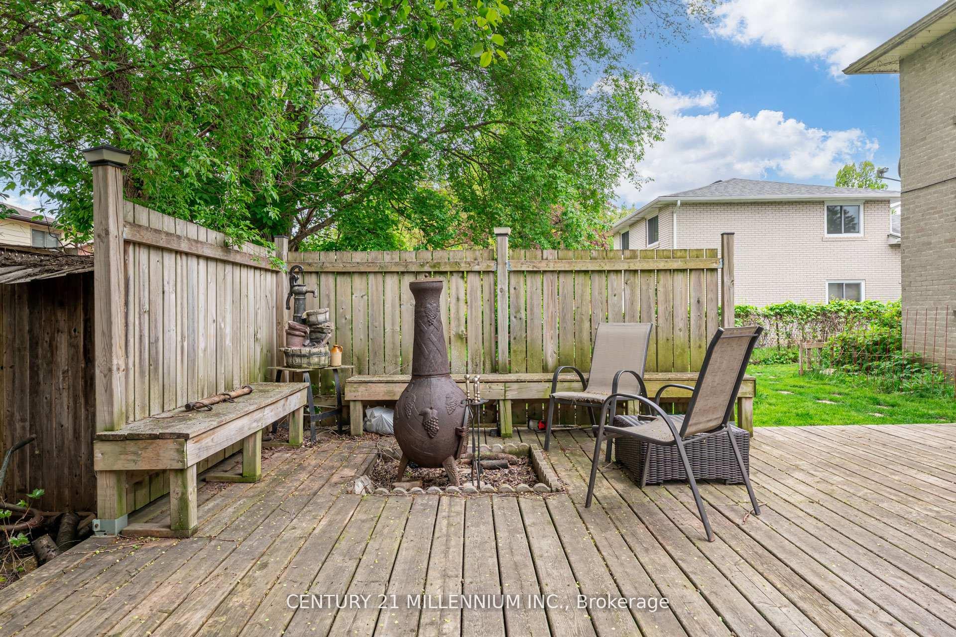 Photo 24 of 12 Parkend Avenue, Brampton, Brampton South — HOMEH