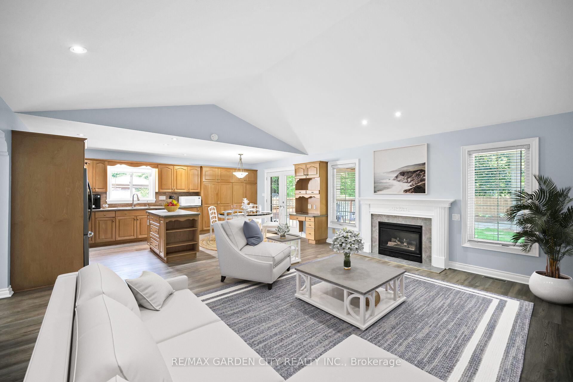 Photo 6 of 34 Timber Lane, St. Catharines, Lakeport — HOMEH