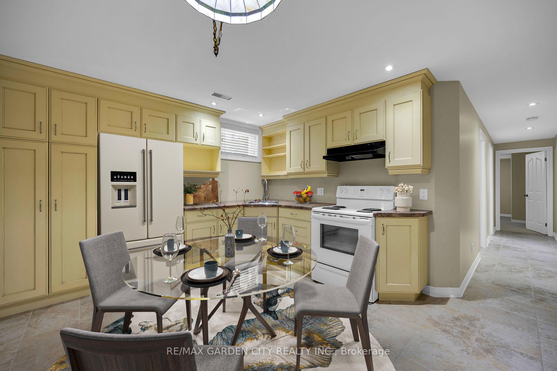 Photo 30 of 34 Timber Lane, St. Catharines, Lakeport — HOMEH