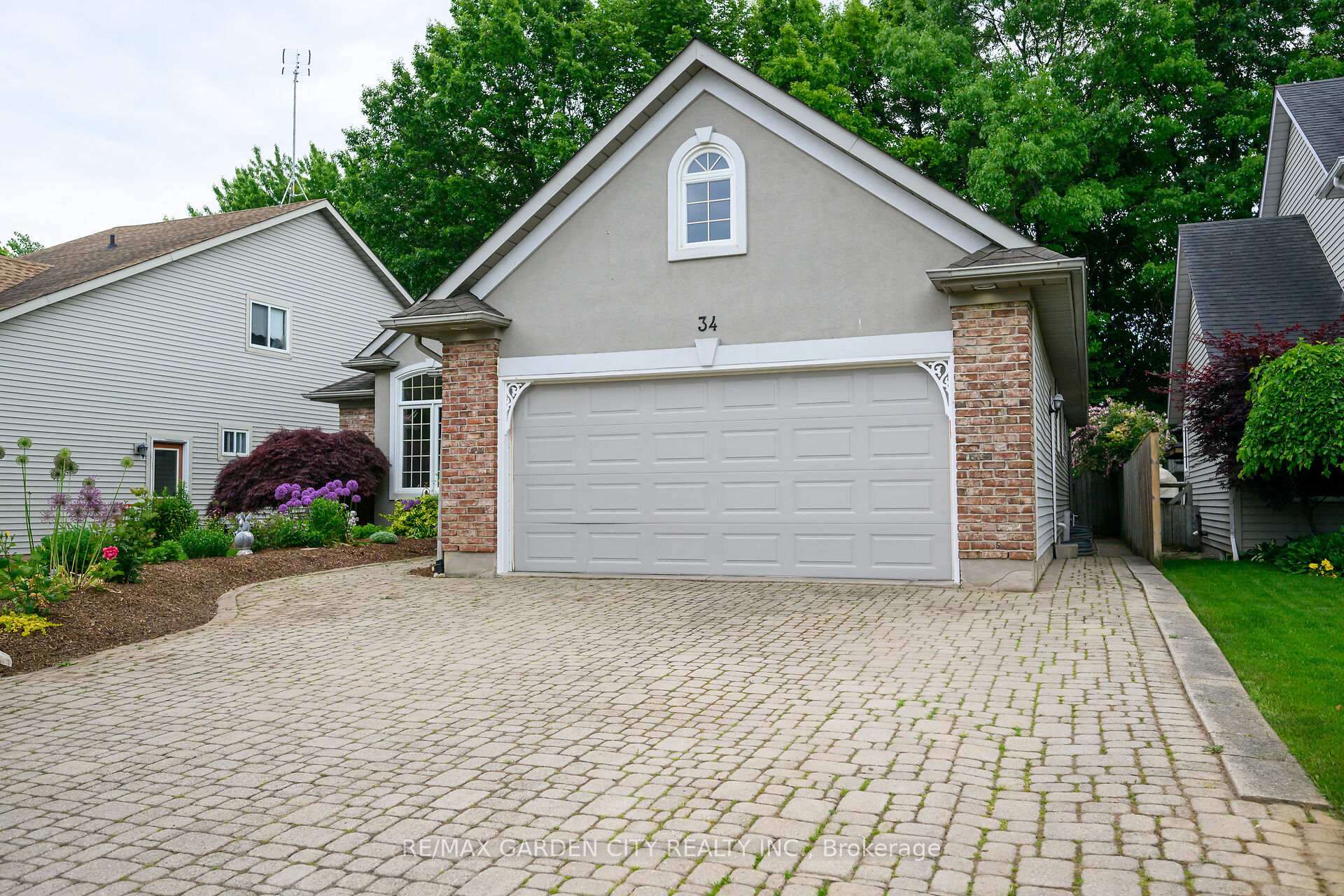 Photo 40 of 34 Timber Lane, St. Catharines, Lakeport — HOMEH