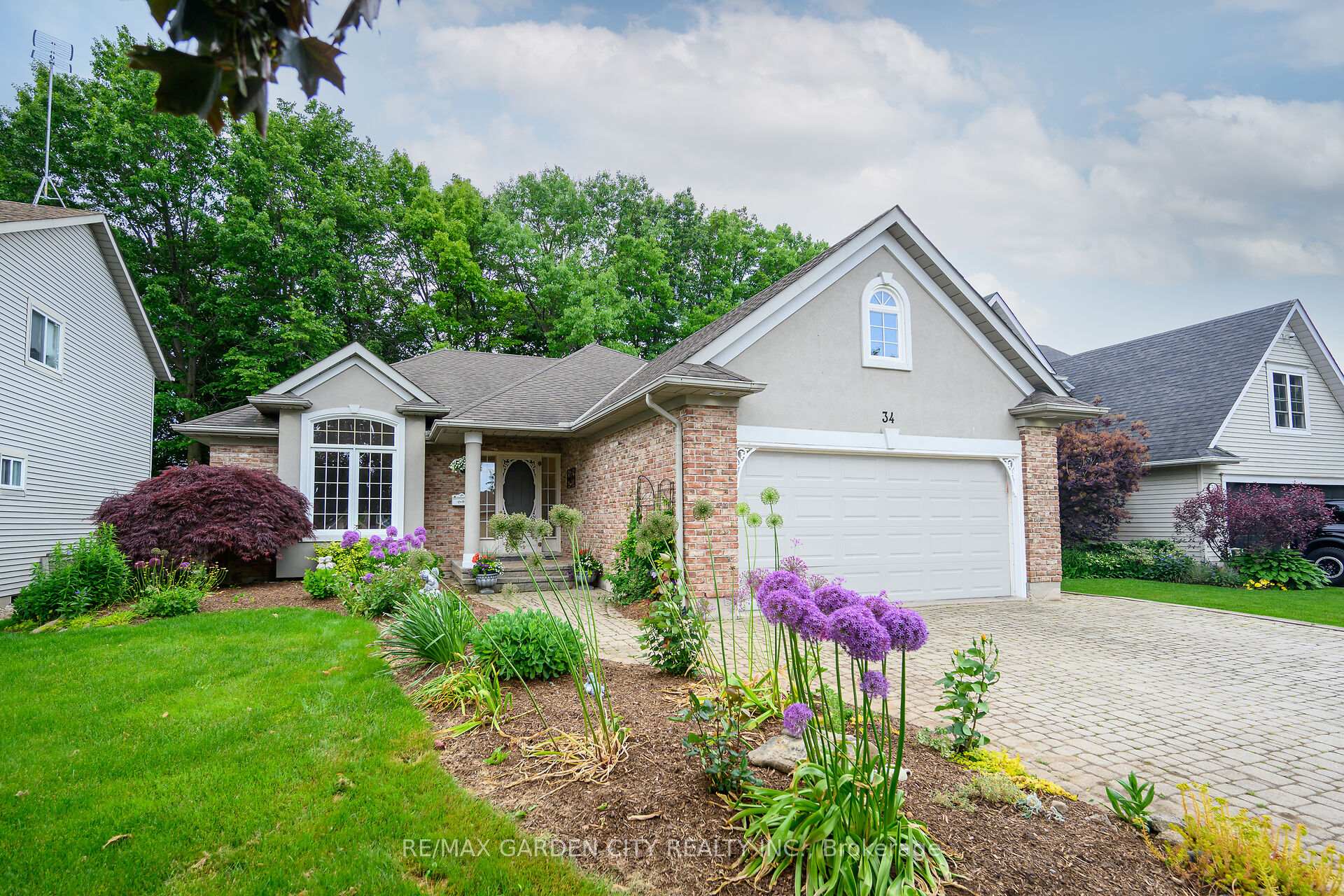 Photo 44 of 34 Timber Lane, St. Catharines, Lakeport — HOMEH