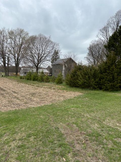 Photo 3 of 1075 Cairo Road, Dawn-Euphemia — HOMEH