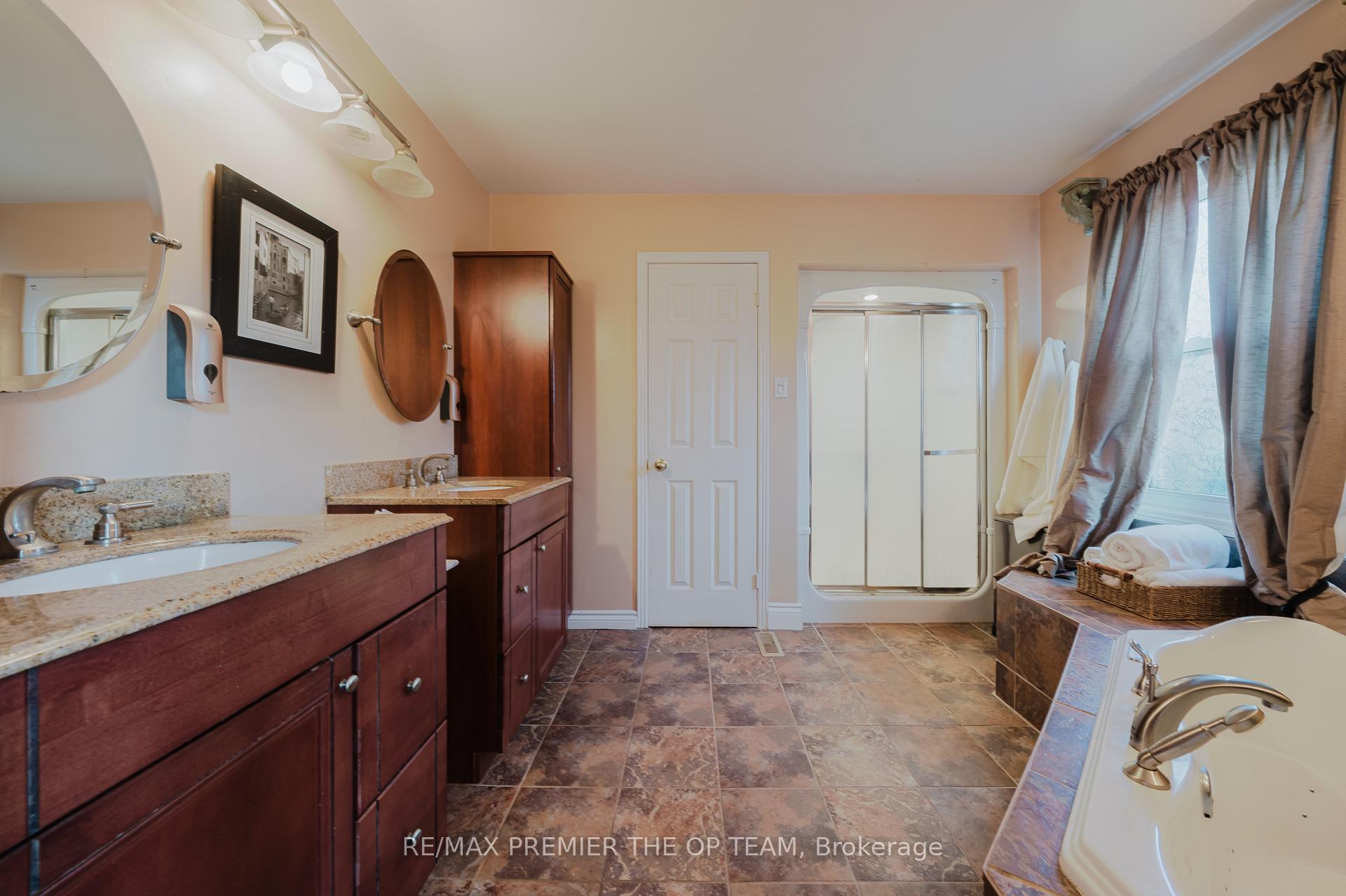Photo 16 of 49 Elite Road, Caledon, Rural Caledon — HOMEH