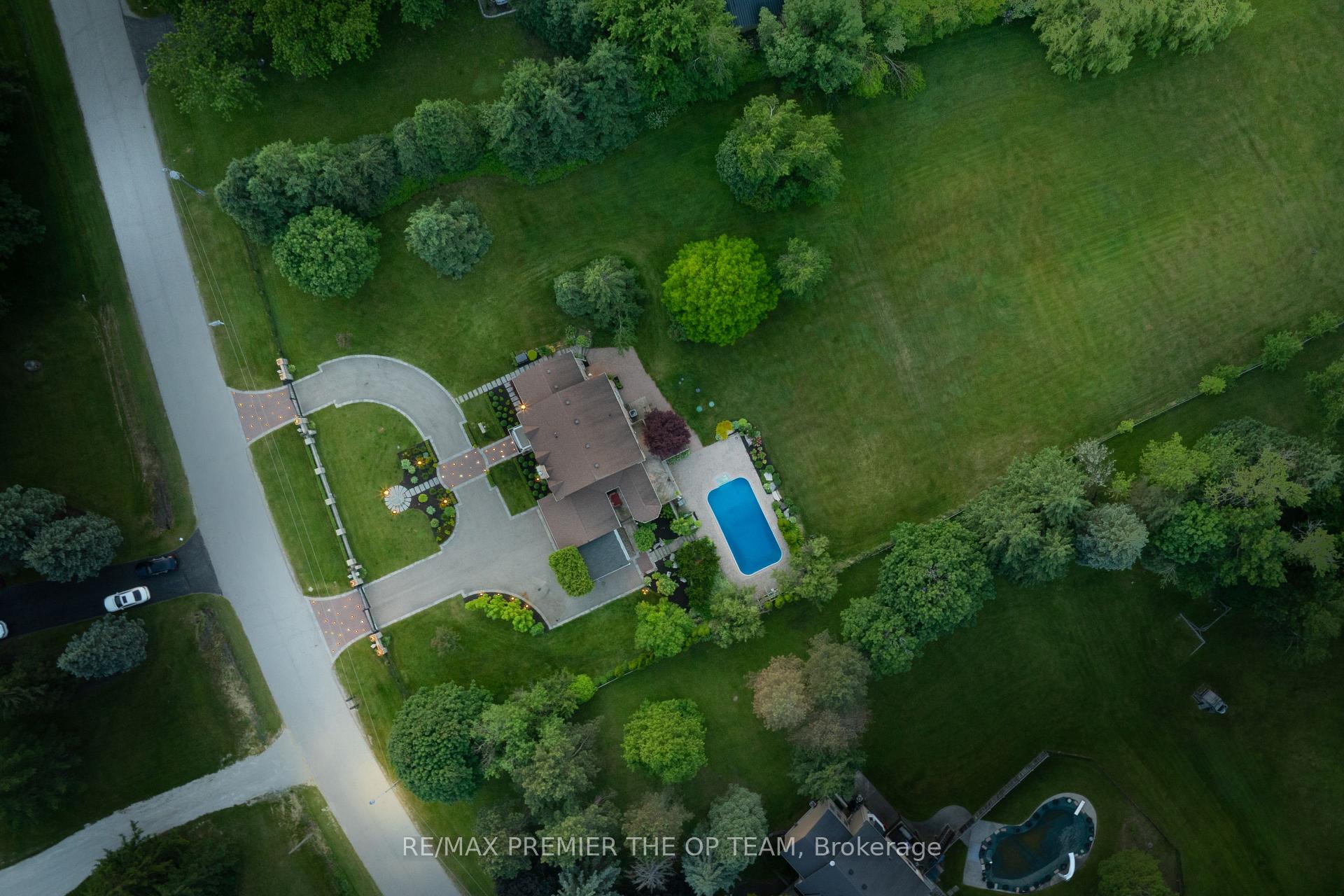 Photo 24 of 49 Elite Road, Caledon, Rural Caledon — HOMEH