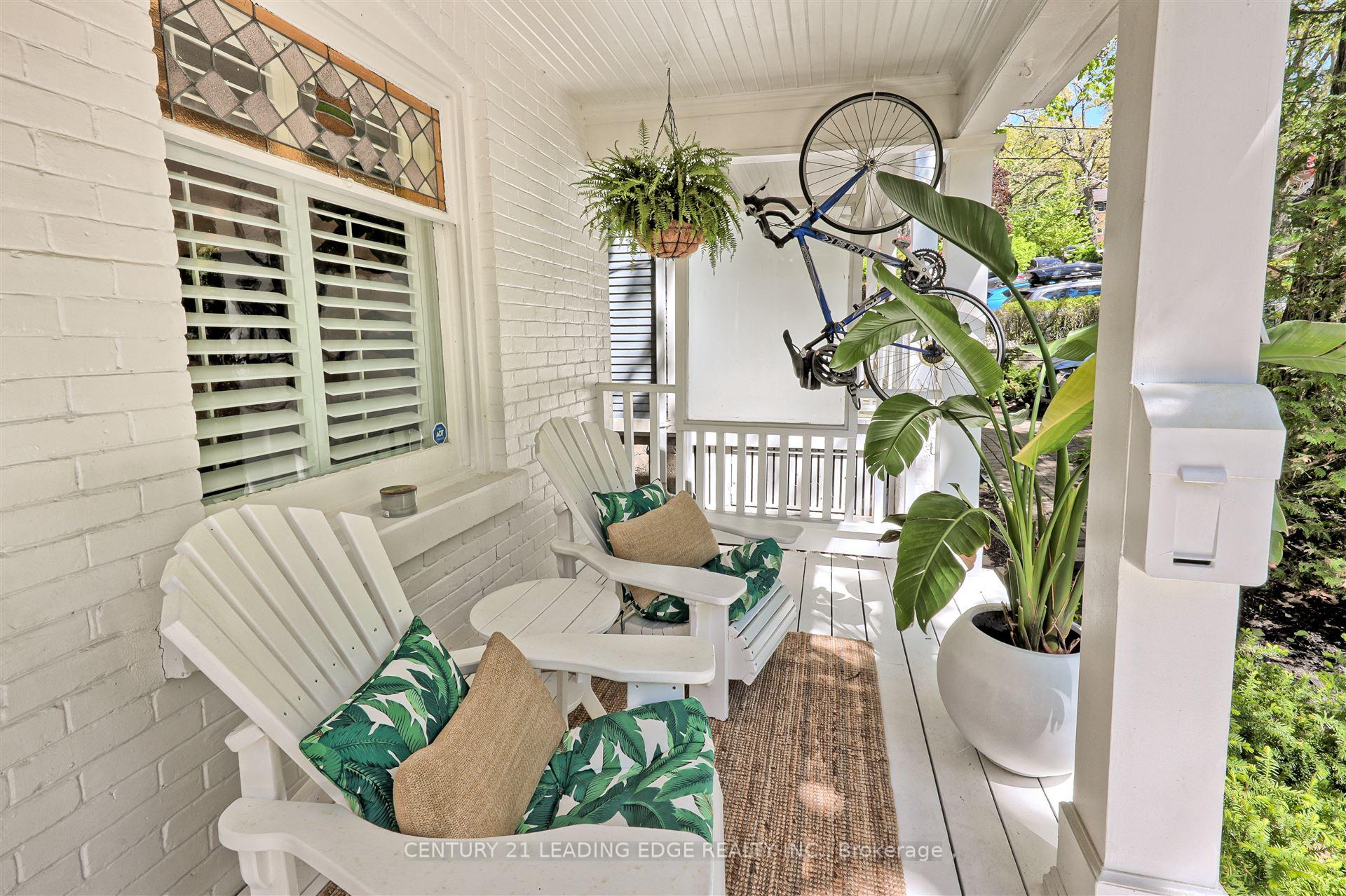 Photo 15 of 114 Silver Birch Avenue, Toronto, The Beaches — HOMEH