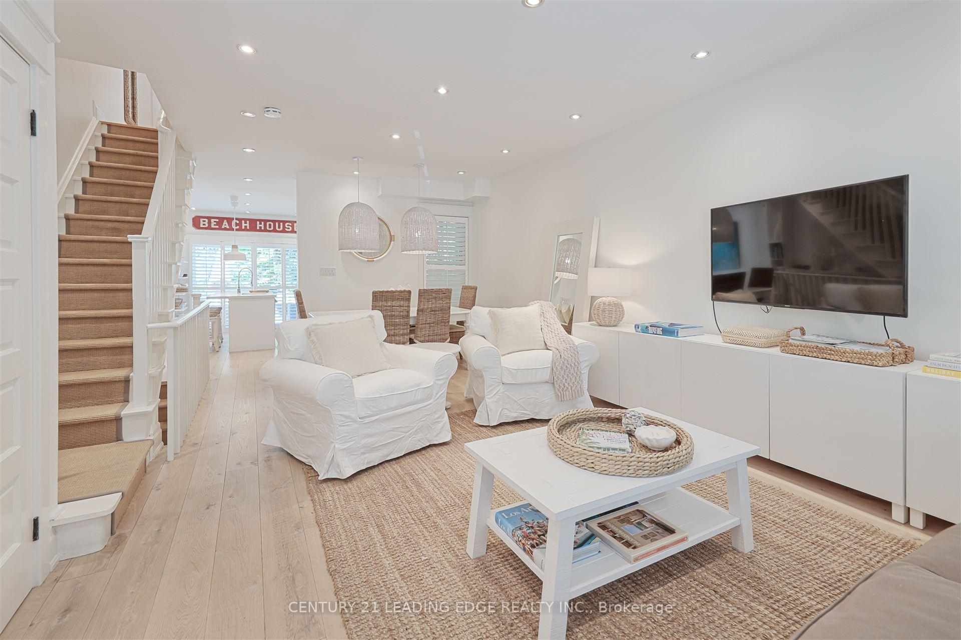 Photo 5 of 114 Silver Birch Avenue, Toronto, The Beaches — HOMEH