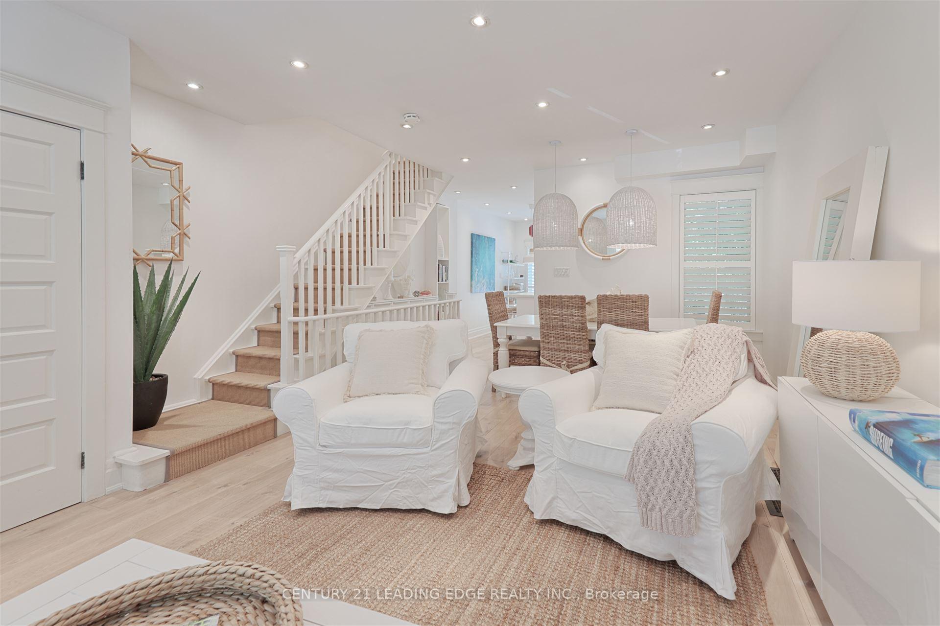 Photo 2 of 114 Silver Birch Avenue, Toronto, The Beaches — HOMEH
