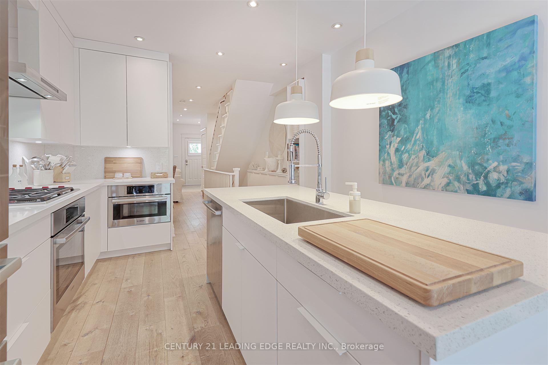 Photo 32 of 114 Silver Birch Avenue, Toronto, The Beaches — HOMEH
