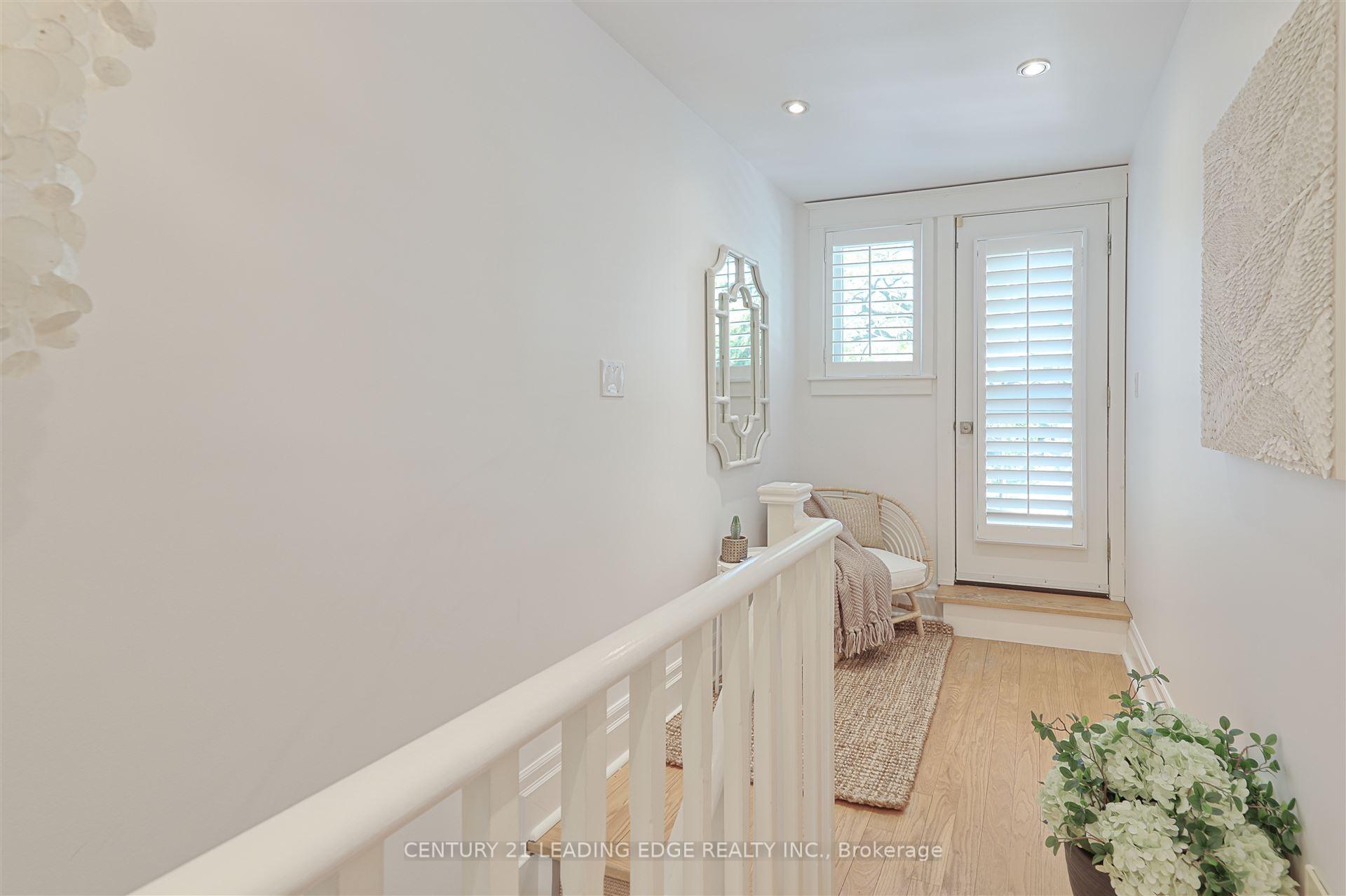 Photo 11 of 114 Silver Birch Avenue, Toronto, The Beaches — HOMEH