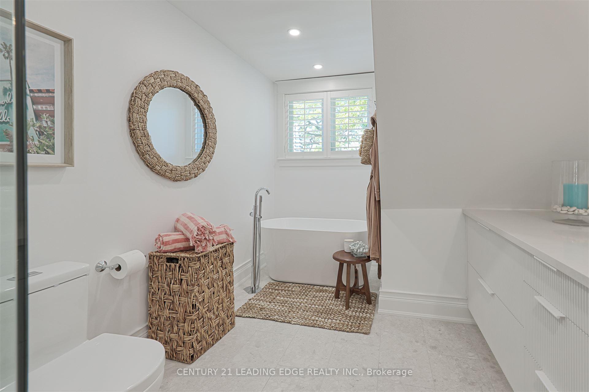 Photo 19 of 114 Silver Birch Avenue, Toronto, The Beaches — HOMEH