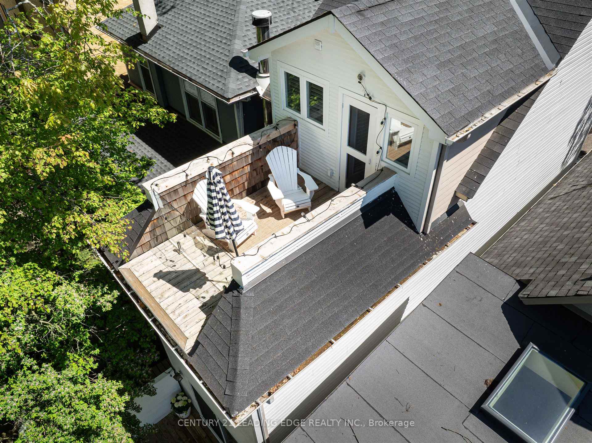 Photo 29 of 114 Silver Birch Avenue, Toronto, The Beaches — HOMEH