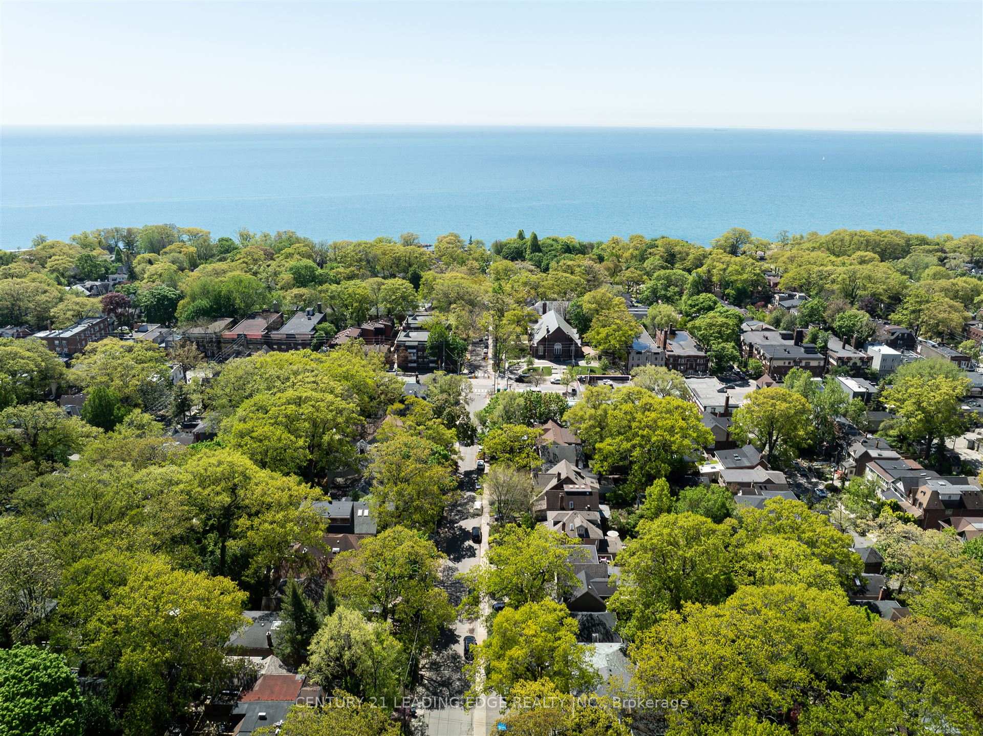 Photo 25 of 114 Silver Birch Avenue, Toronto, The Beaches — HOMEH