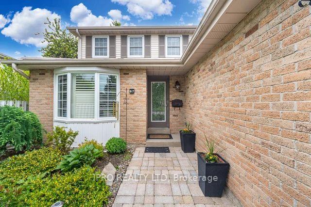 Photo 3 of 67 Mikado Crescent, Brampton, Central Park — HOMEH