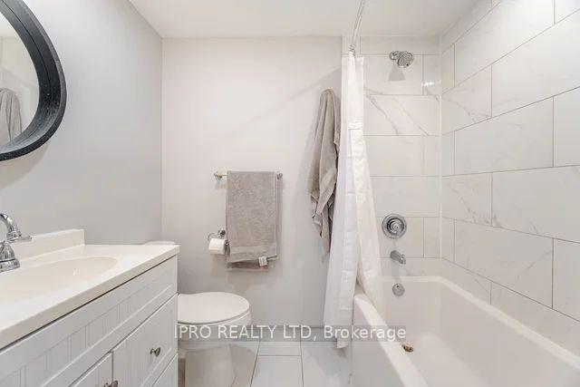 Photo 45 of 67 Mikado Crescent, Brampton, Central Park — HOMEH