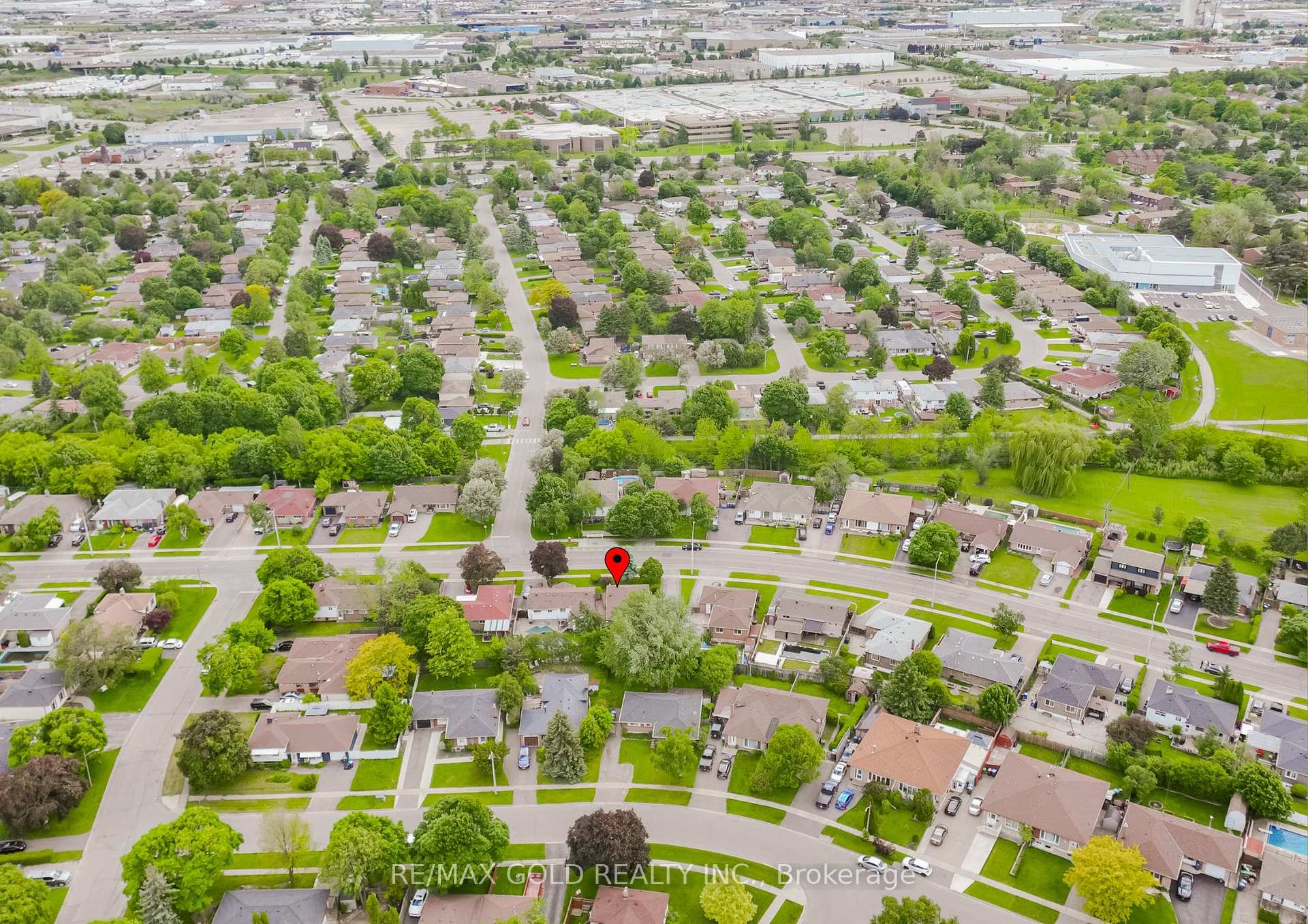 Photo 41 of 226 Avondale Boulevard, Brampton, Avondale — HOMEH