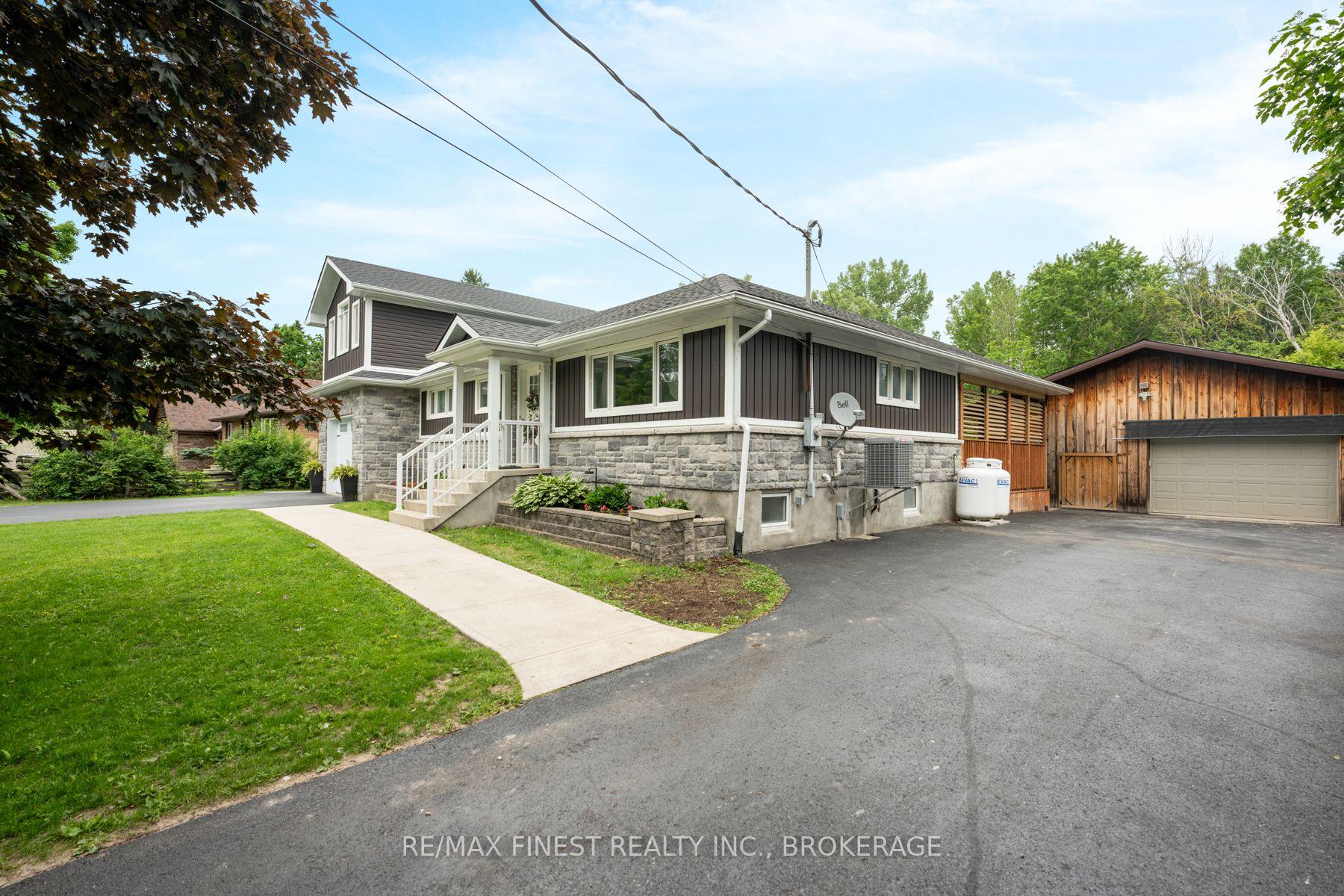 Photo 6 of 1741 Marian Crescent, Kingston, City North of 401 — HOMEH