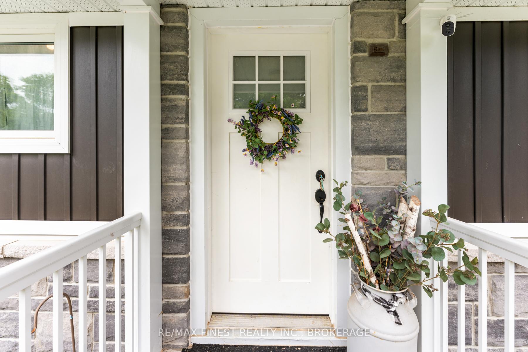 Photo 15 of 1741 Marian Crescent, Kingston, City North of 401 — HOMEH
