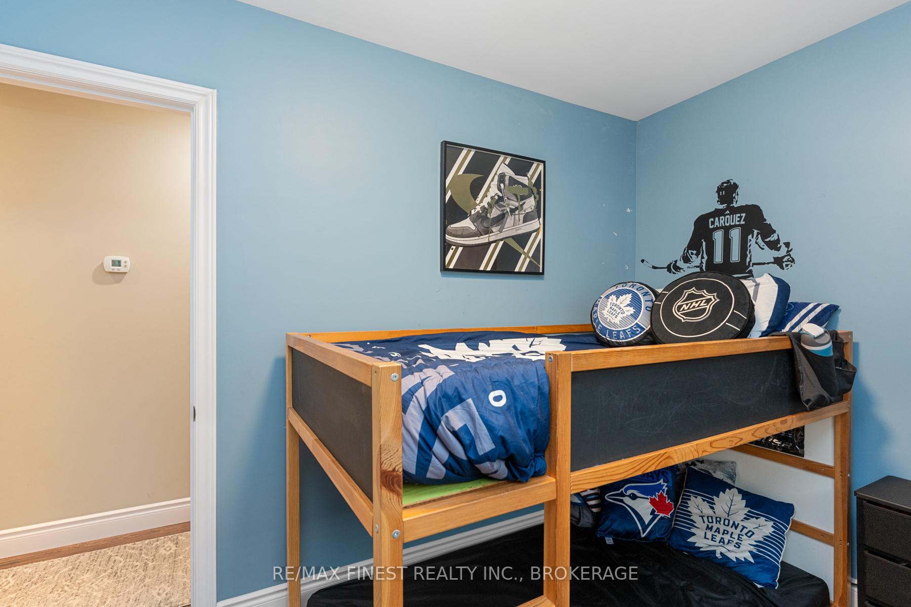 Photo 19 of 1741 Marian Crescent, Kingston, City North of 401 — HOMEH