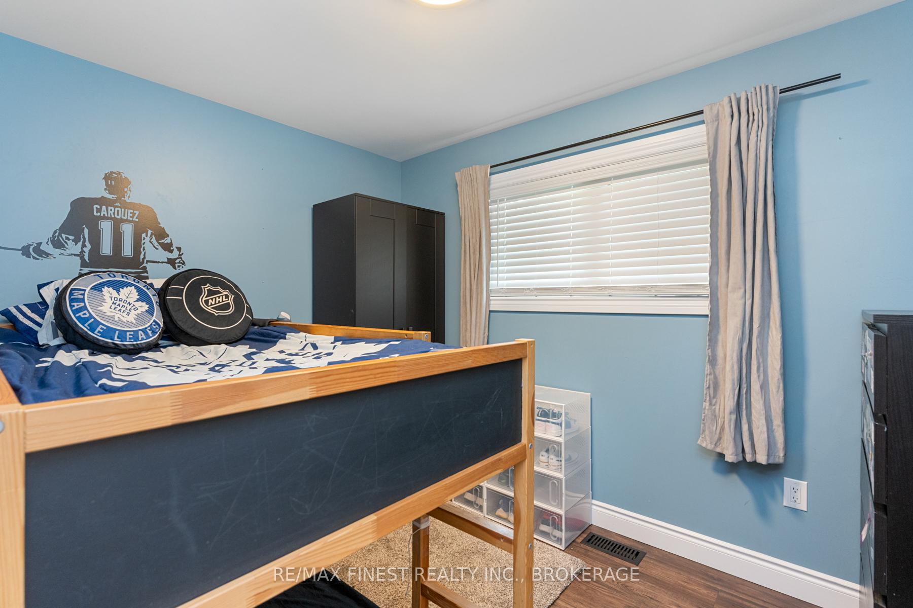 Photo 13 of 1741 Marian Crescent, Kingston, City North of 401 — HOMEH