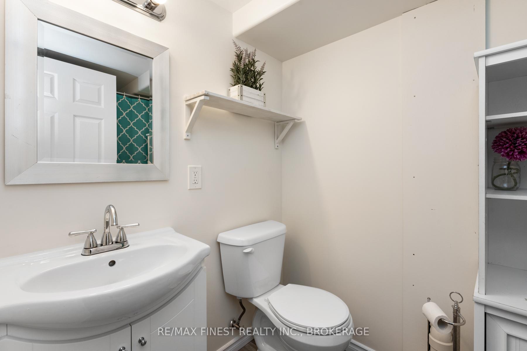 Photo 28 of 1741 Marian Crescent, Kingston, City North of 401 — HOMEH