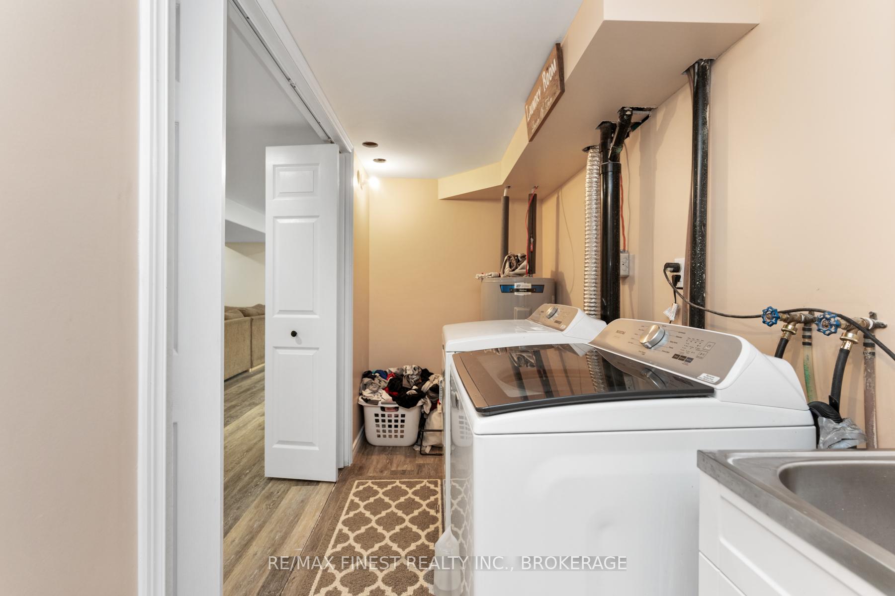 Photo 35 of 1741 Marian Crescent, Kingston, City North of 401 — HOMEH
