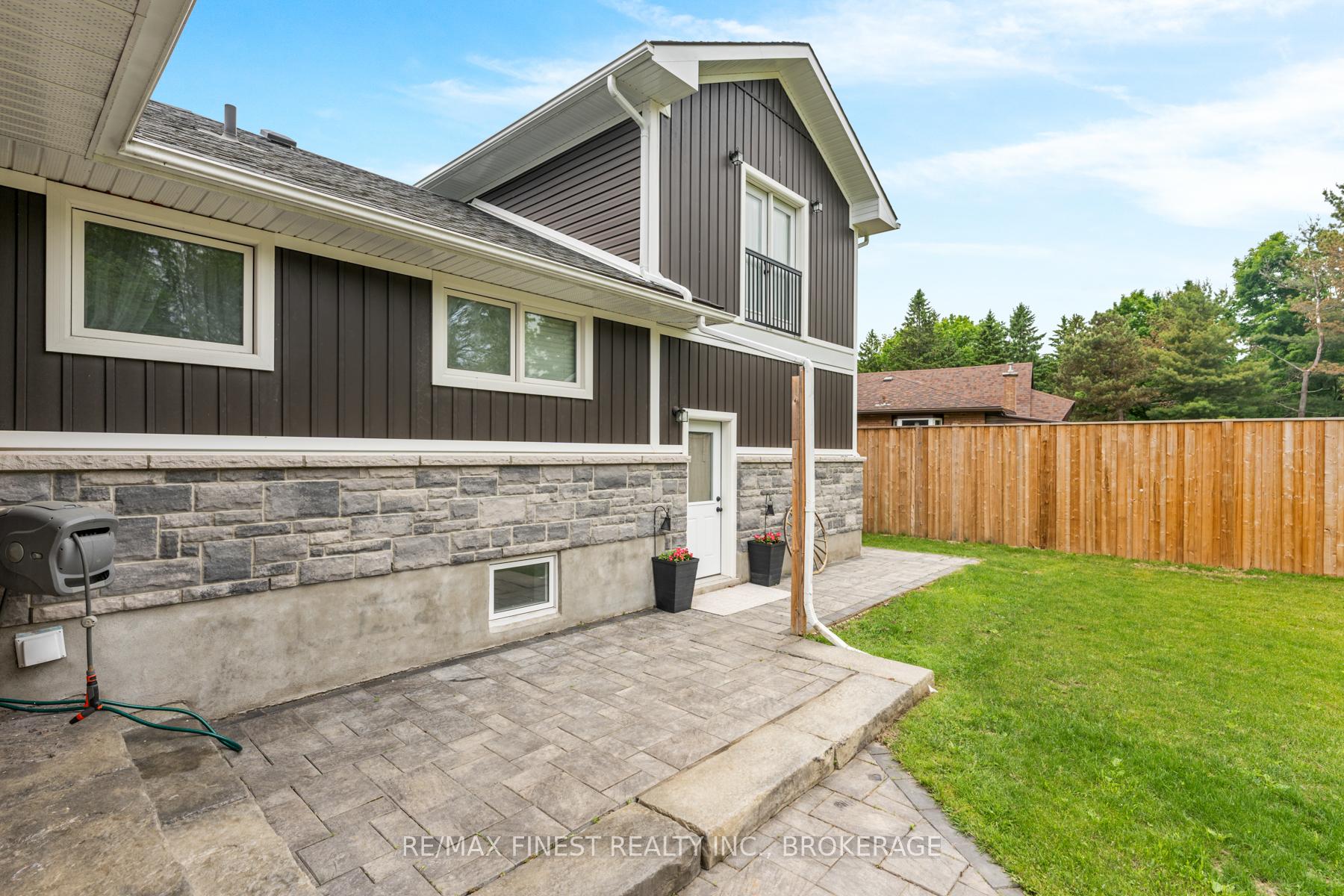 Photo 42 of 1741 Marian Crescent, Kingston, City North of 401 — HOMEH