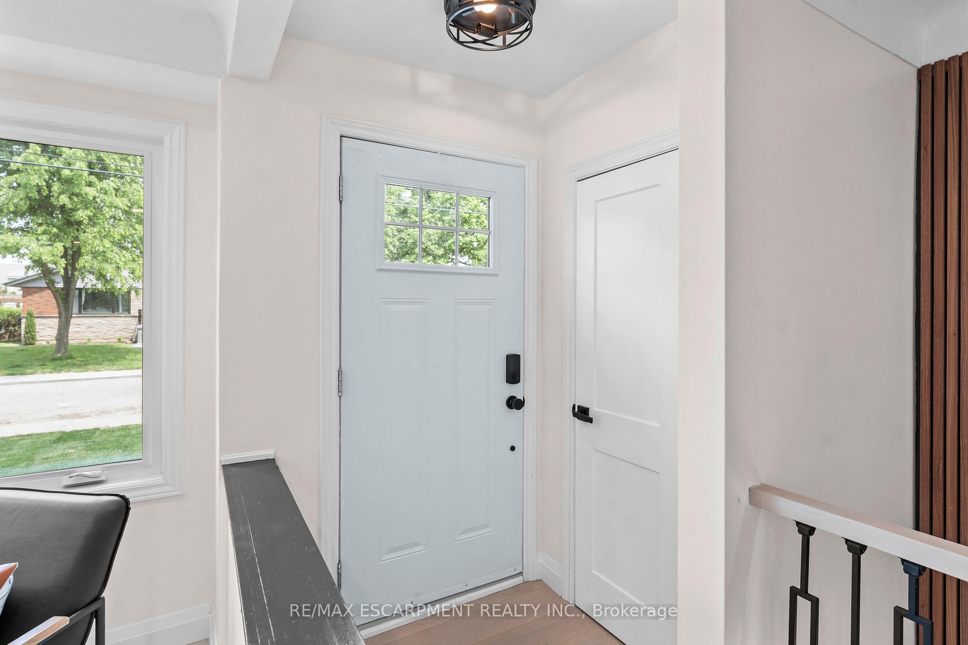 Photo 37 of 6 Mulock Avenue, Hamilton, Sunninghill — HOMEH