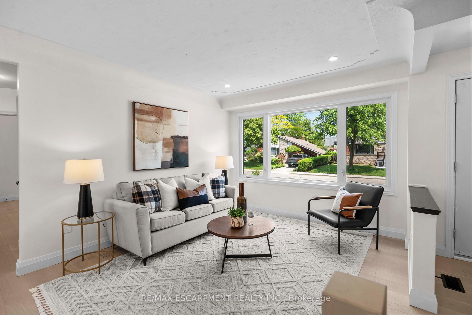 Photo 45 of 6 Mulock Avenue, Hamilton, Sunninghill — HOMEH