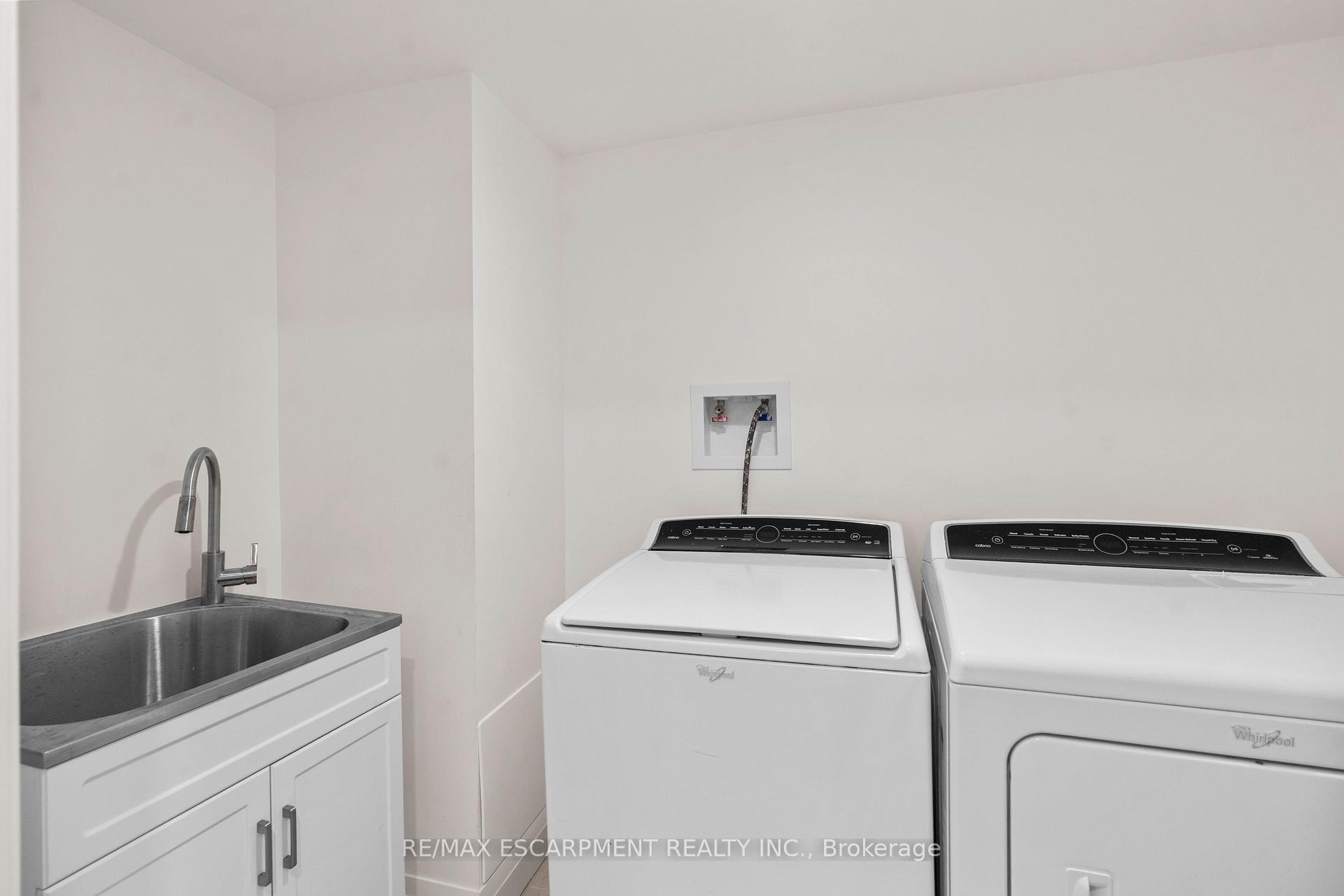 Photo 34 of 6 Mulock Avenue, Hamilton, Sunninghill — HOMEH