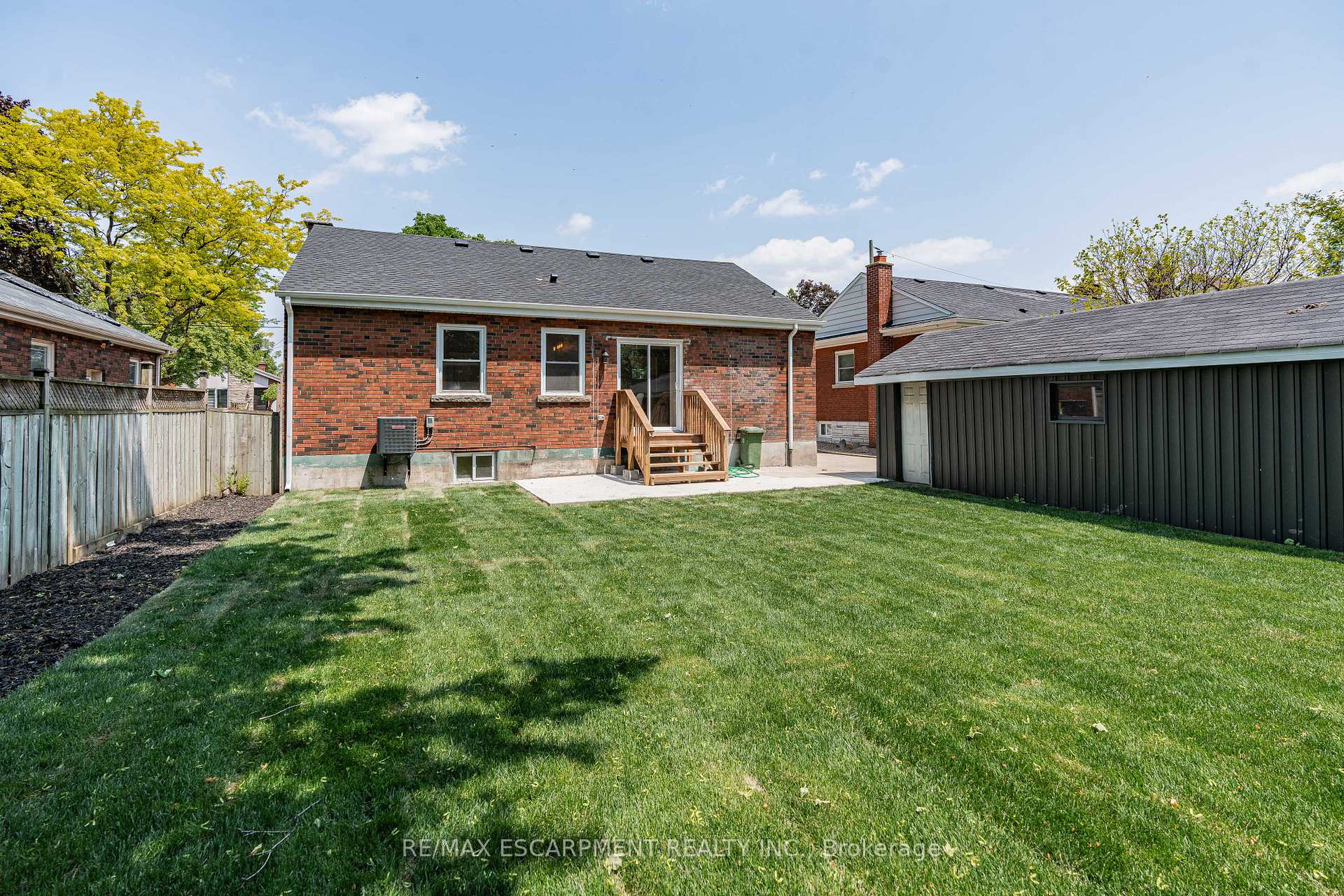 Photo 42 of 6 Mulock Avenue, Hamilton, Sunninghill — HOMEH