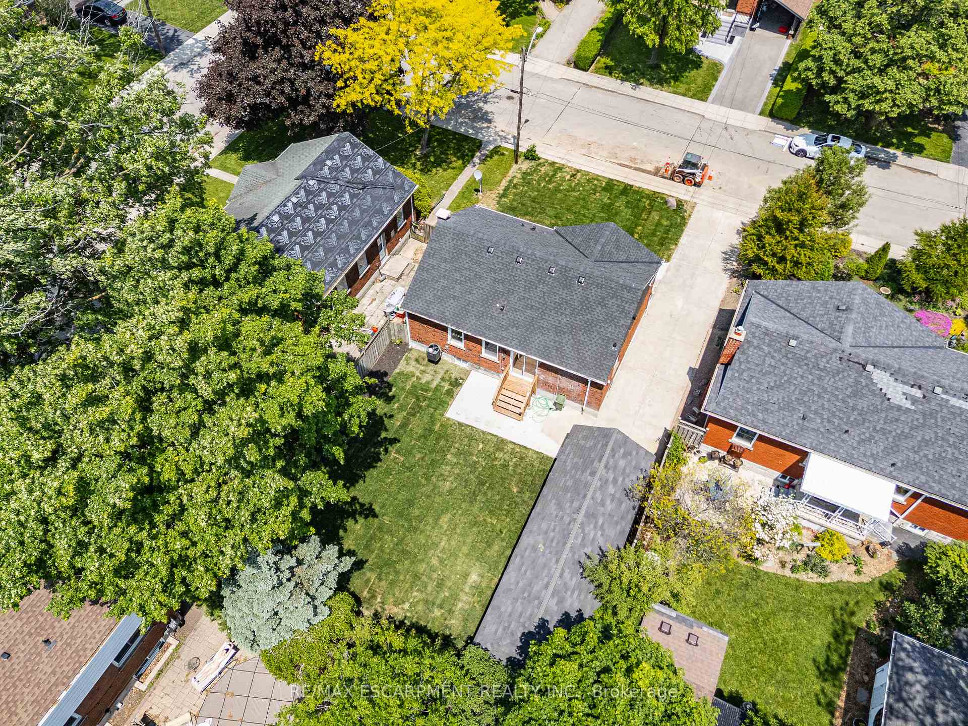 Photo 44 of 6 Mulock Avenue, Hamilton, Sunninghill — HOMEH