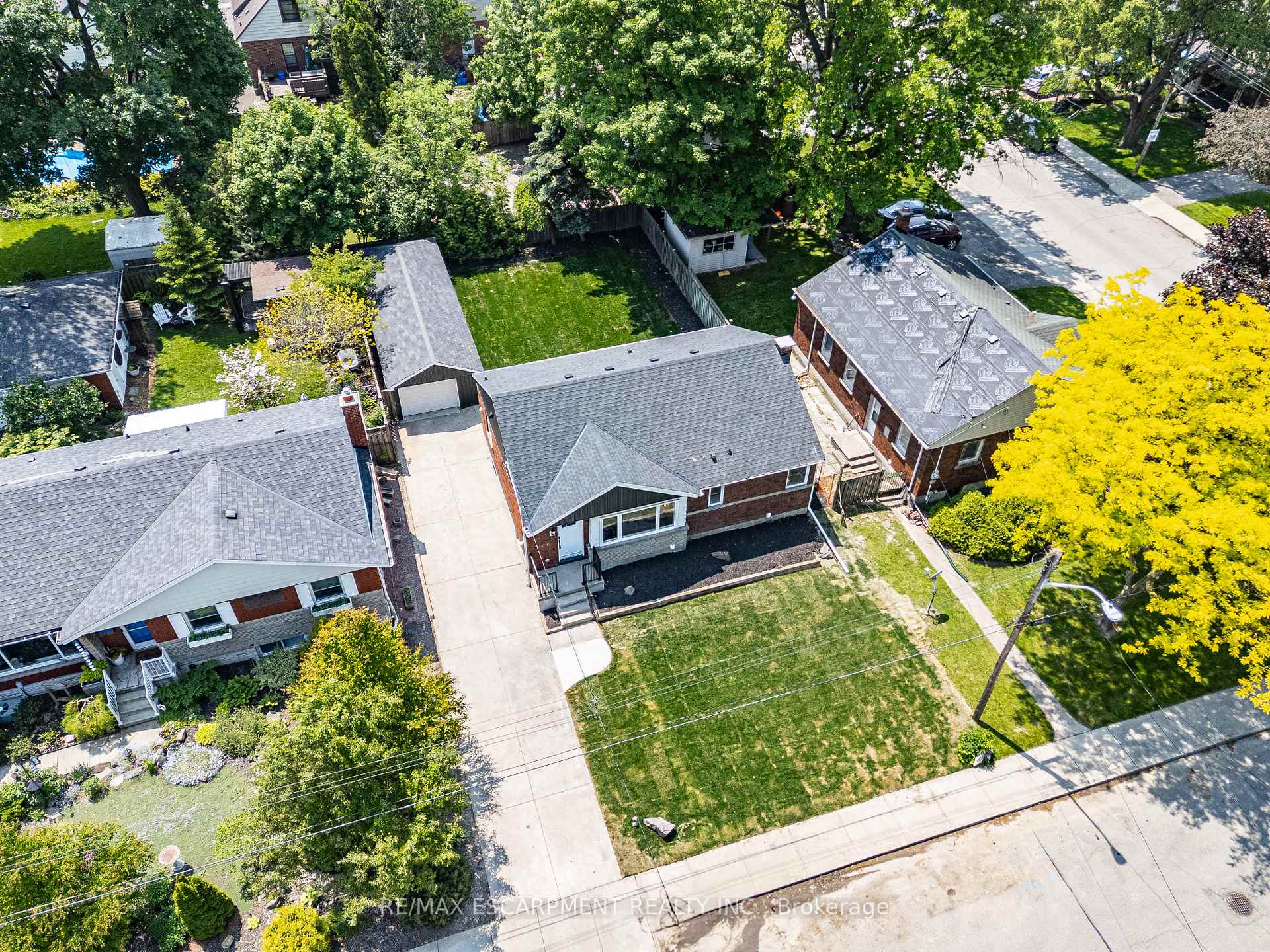 Photo 41 of 6 Mulock Avenue, Hamilton, Sunninghill — HOMEH