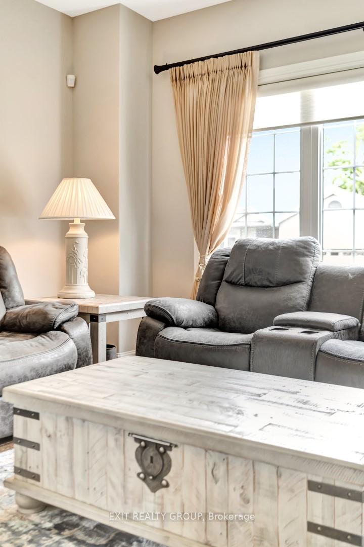Photo 22 of 12 Conger Drive, Prince Edward County, Wellington — HOMEH