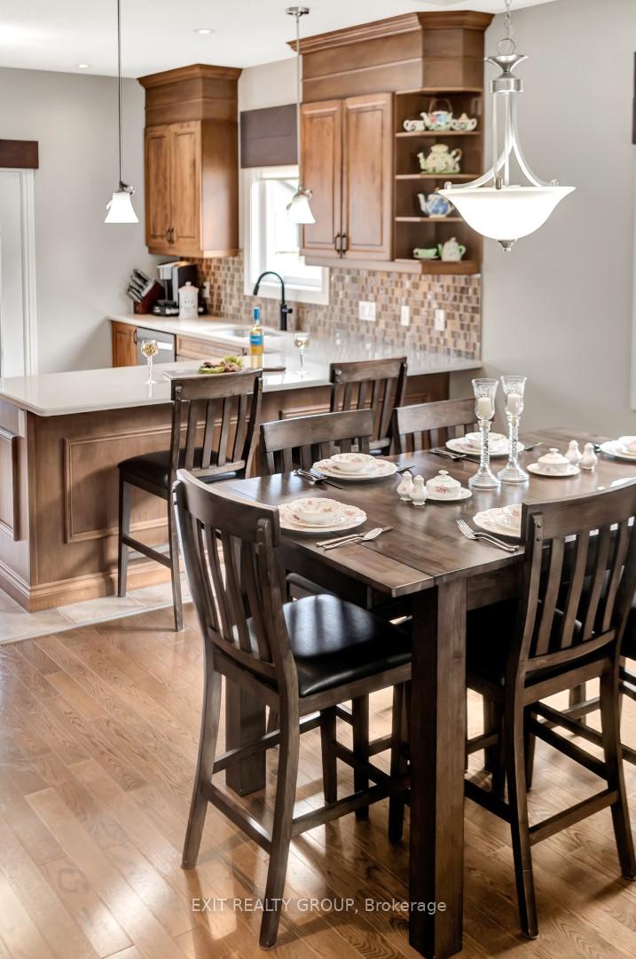 Photo 4 of 12 Conger Drive, Prince Edward County, Wellington — HOMEH